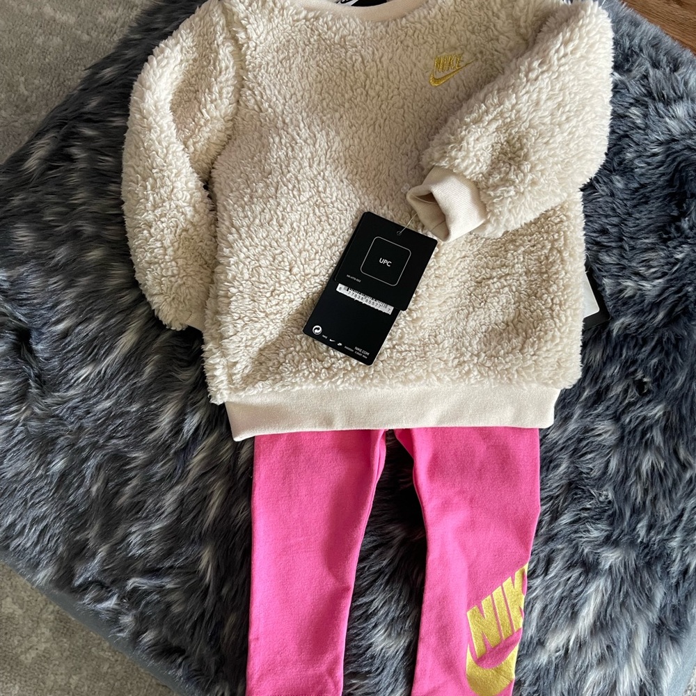 Nike Baby Set - Picture 4 of 12